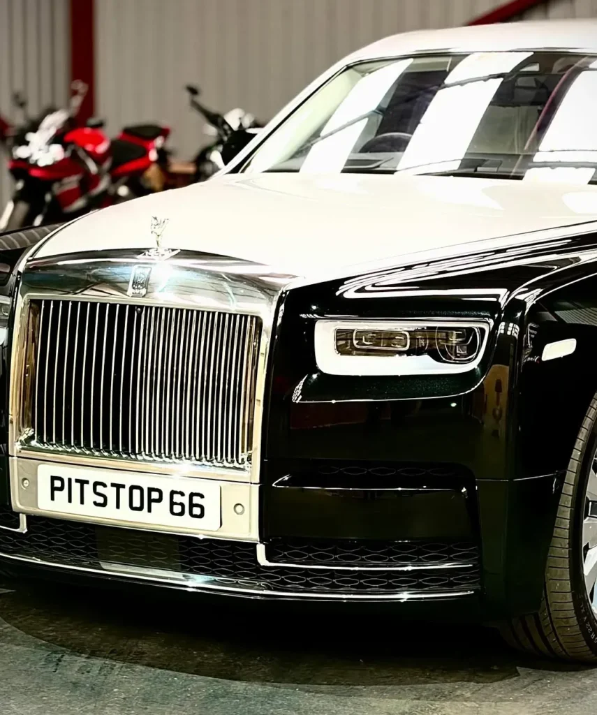 Rolls-Royce-Luxury-Car-Pitstop66